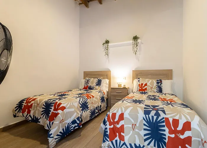 公寓 Santa Clara 3 *